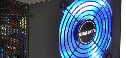 Nueva serie de fuentes de poder Sumo de Gigabyte