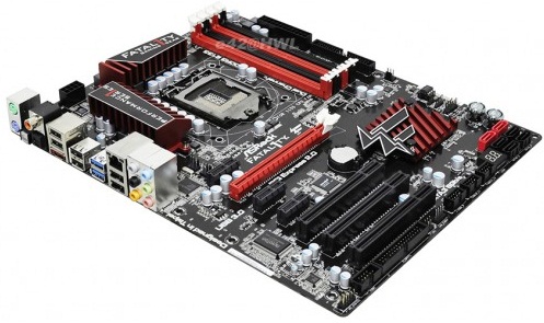 Tarjeta madre P67 Fatal1ty Performance de ASRock