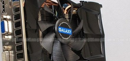Imagenes y algunos resultados de pruebas de una GeForce GTX 560 SE de Galaxy