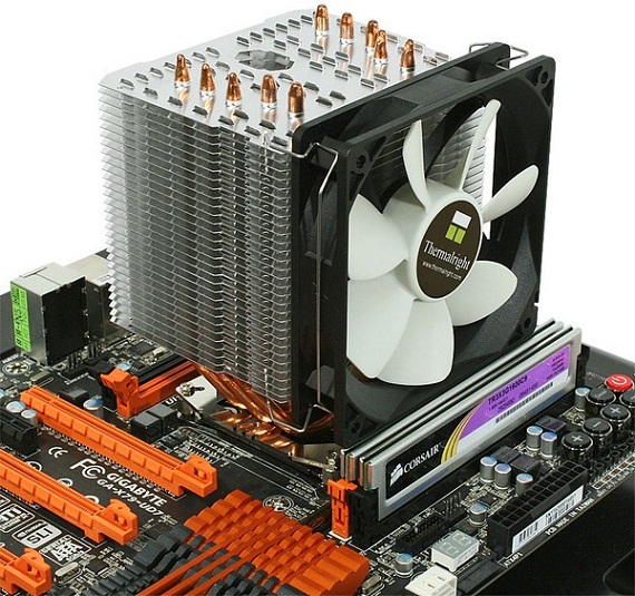 CPU Cooler Macho 120 de Thermalright