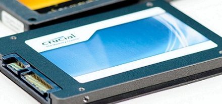 ¿Quieres saber cómo se hacen los SSDs?  Crucial te lo muestra en video