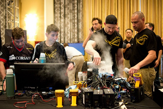 mpage IV Black Edition de Asus bate cinco récords mundiales de overclock